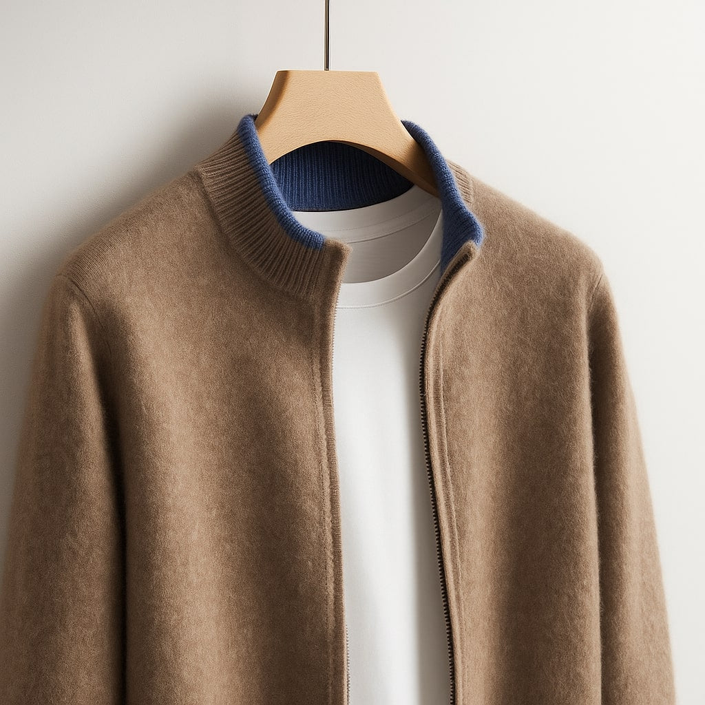 VESTE EN MAILLE AVEC ZIP