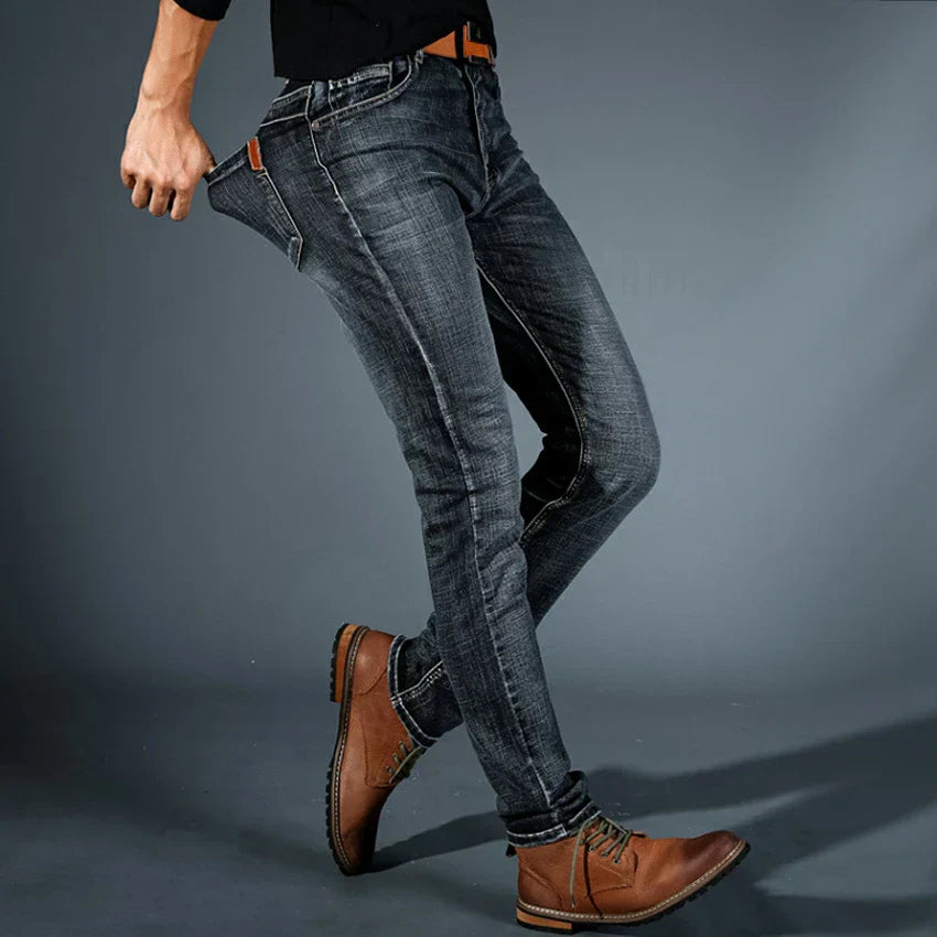JEAN COUPE AJUSTÉE POUR HOMME