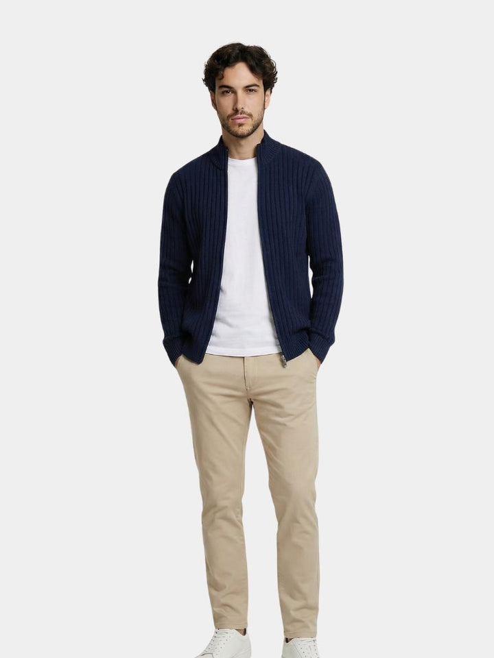 STANISLAS | Veste en maille premium — coupe taillée et finitions raffinées