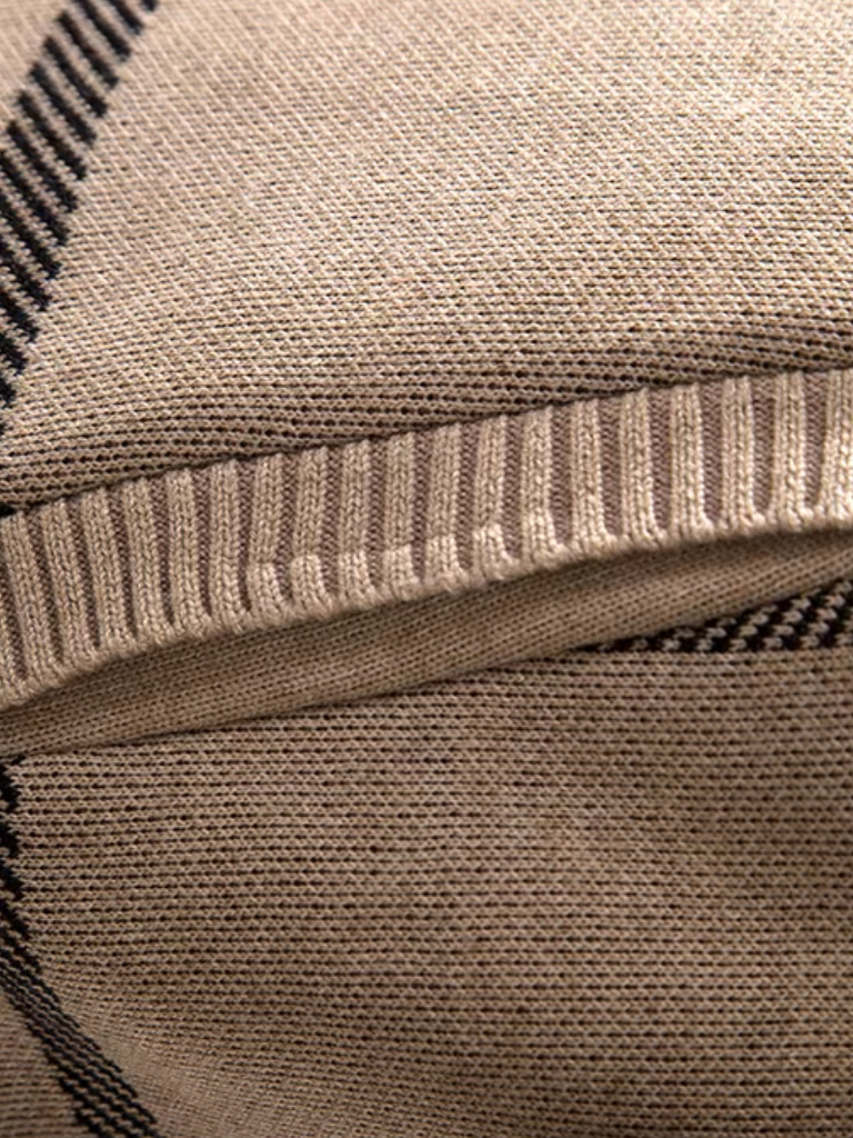 ISIDORE | Veste en maille à motif géométrique — coupe taillée