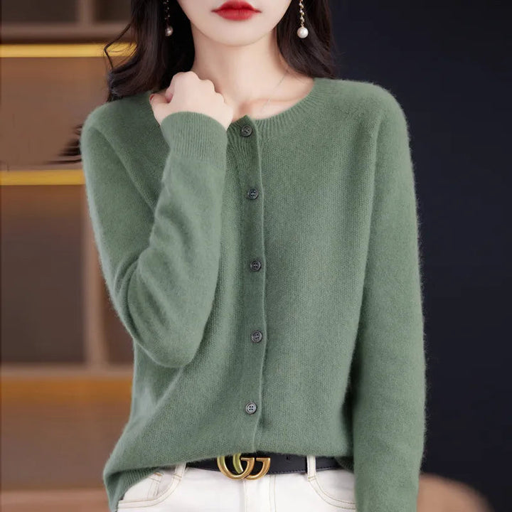 Majura | Cardigan en cachemire col rond boutonné