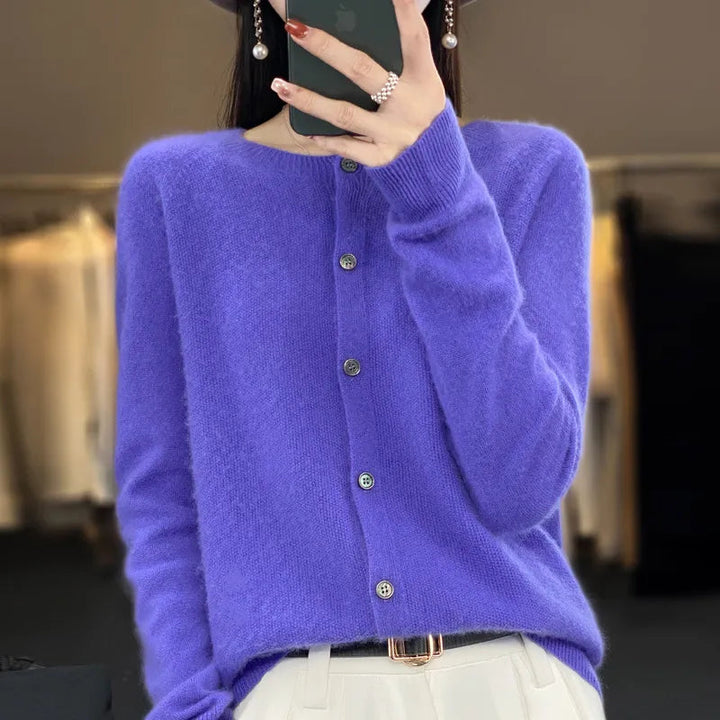 Majura | Cardigan en cachemire col rond boutonné