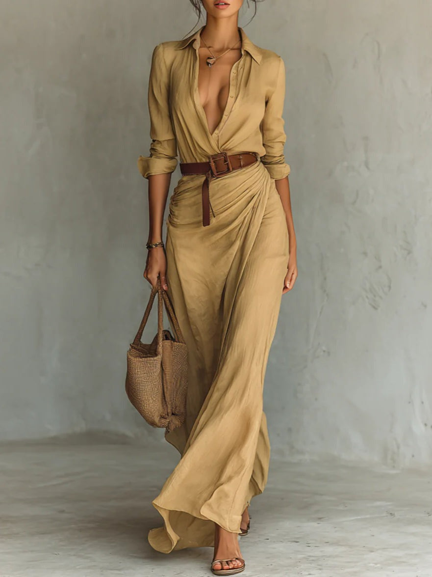 Camille Cannes | Robe maxi sophistiquée avec ceinture ajustable et revers élégants