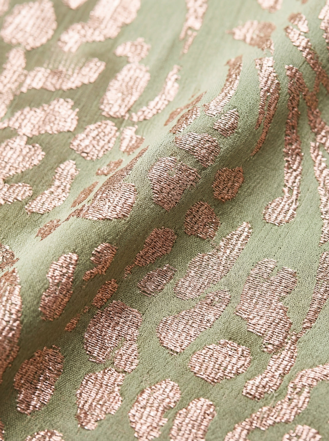 Élise | Robe midi drapée en jacquard précieux