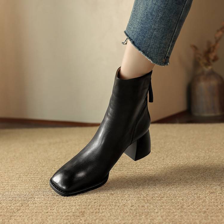 Jamielee Genuine Leather Boots