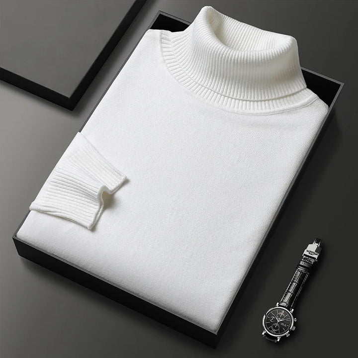 PULL À COL HAUT ÉLÉGANT