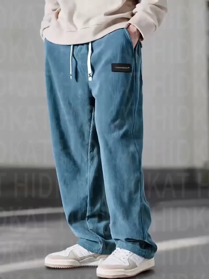 PANTALON EN VELOURS CÔTELÉ POUR HOMME