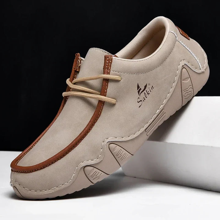 CHAUSSURES ORTHOPÉDIQUES EN CUIR À AJUSTEMENT PRÉCIS