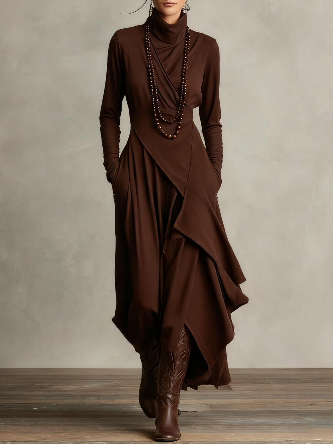 Robe Amélie | Drapé Asymétrique & Col Montant - Élégance Bohème