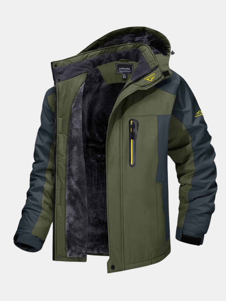VESTE D'HIVER POUR HOMME EN EXTÉRIEUR