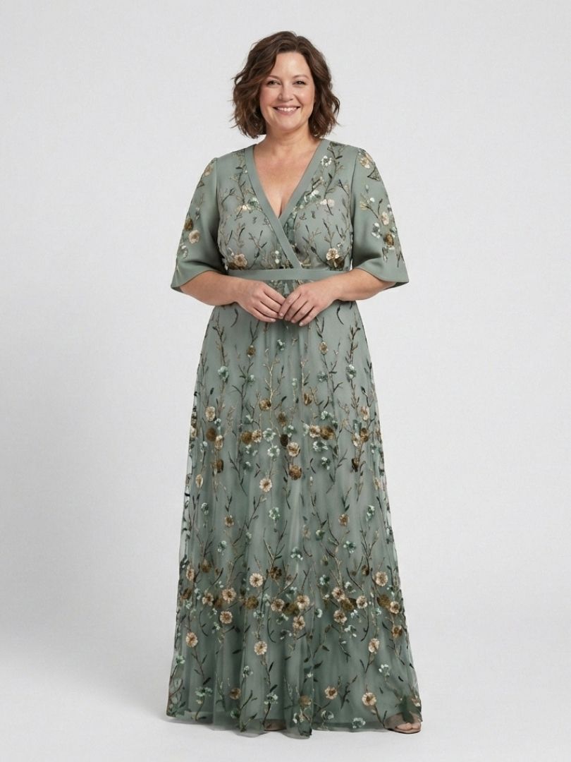 Evadne | Robe Maxi Brodée à Décolleté en V