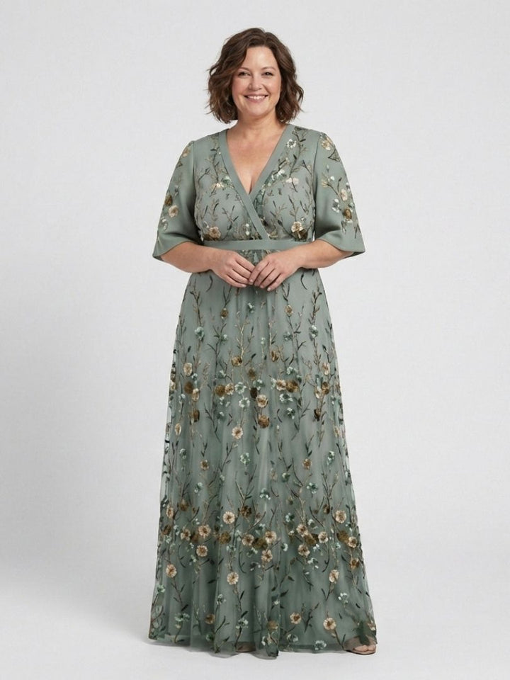 Evadne | Robe Maxi Brodée à Décolleté en V