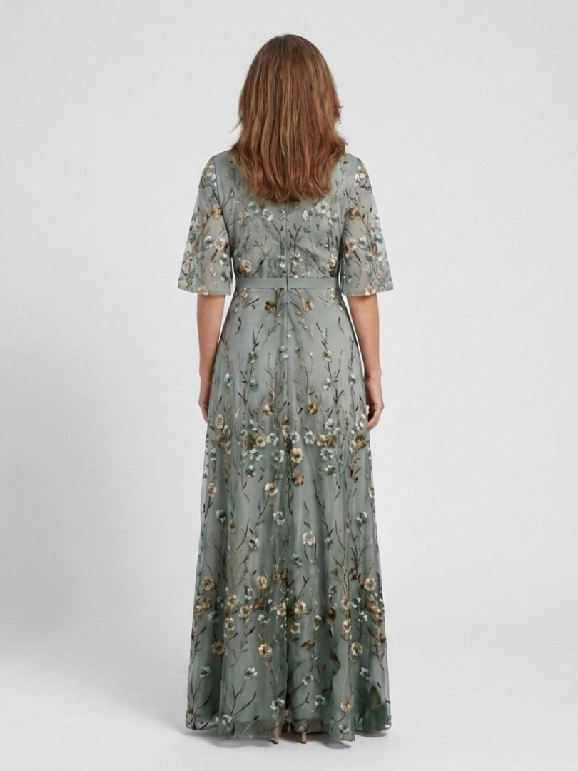 Clémence | Robe longue brodée élégante