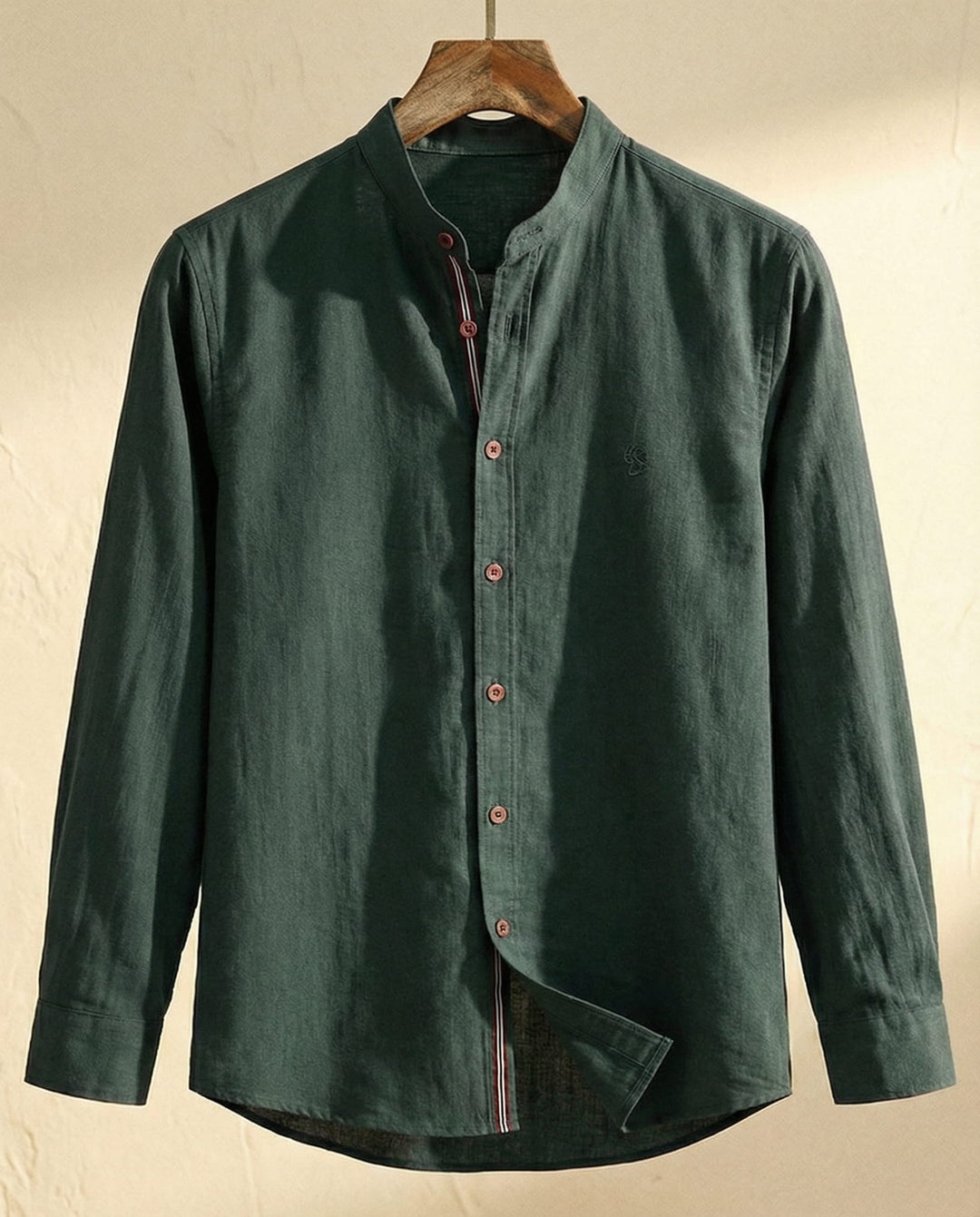 CHEMISE À COL OFFICIER POUR HOMME