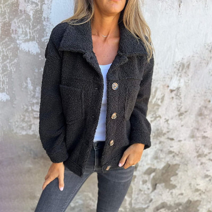 Aurore | Veste en sherpa à boutons