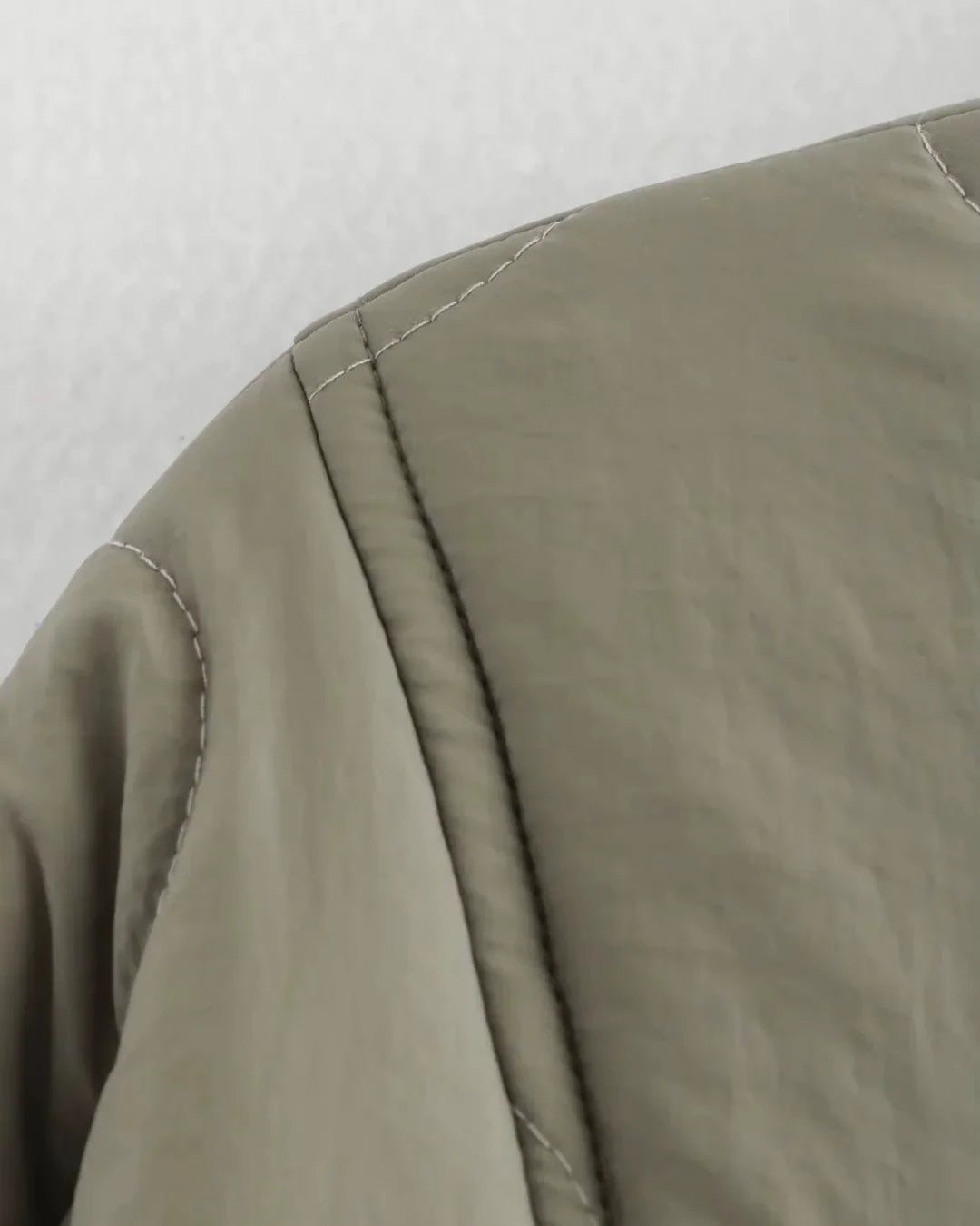Camille Cannes | Veste matelassée chaude avec détail léopard