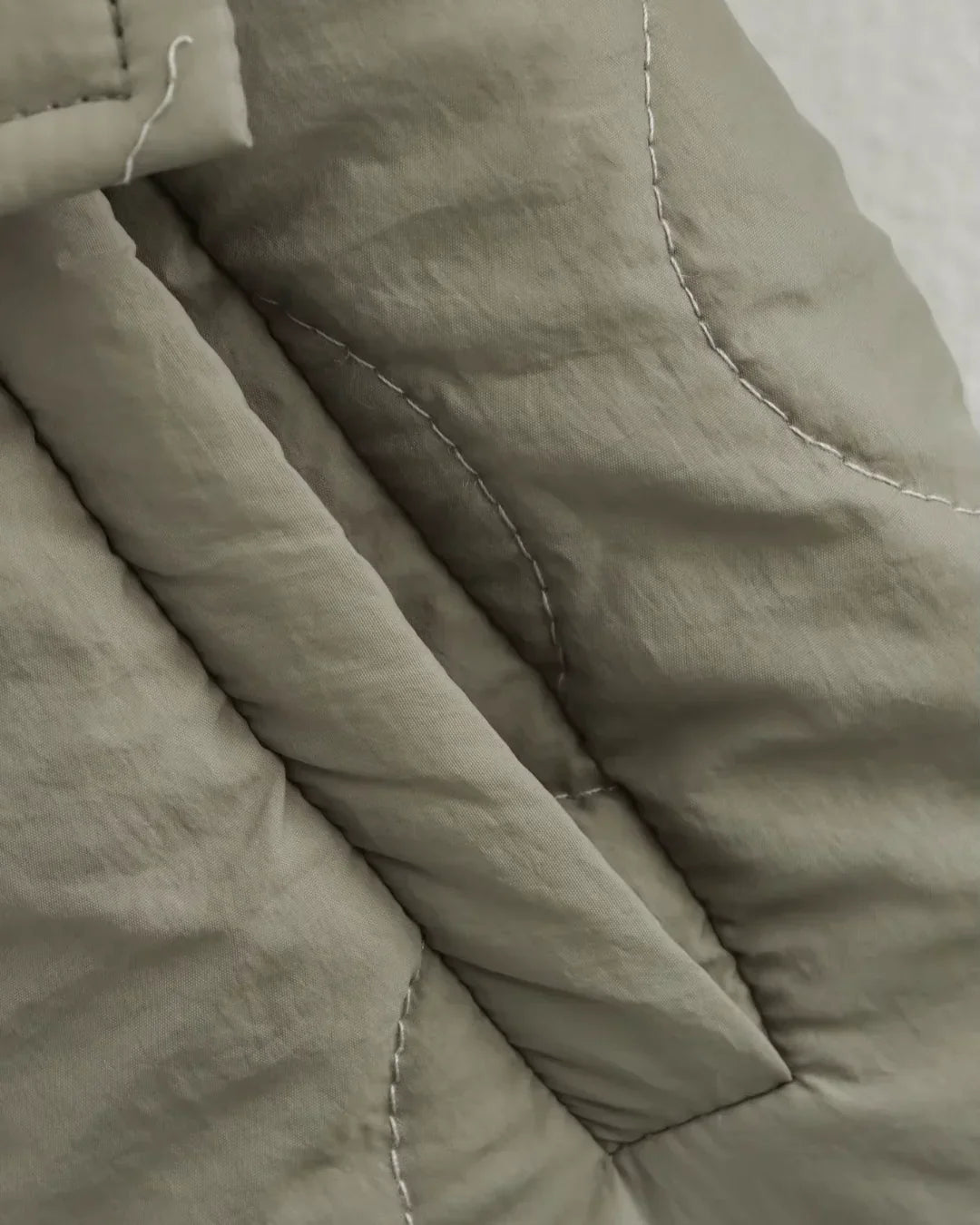 Camille Cannes | Veste matelassée chaude avec détail léopard