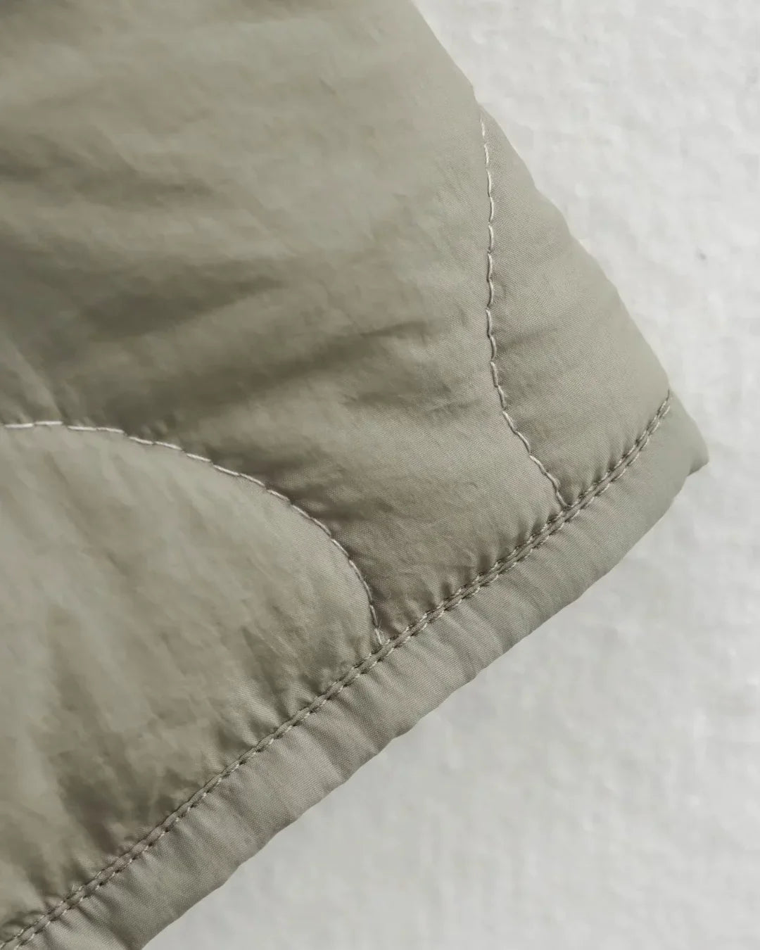 Camille Cannes | Veste matelassée chaude avec détail léopard