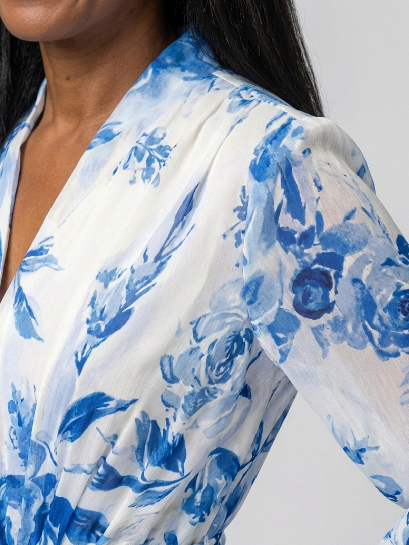 Lillian | Robe Maxi Évasée à Manches Longues Fleurie