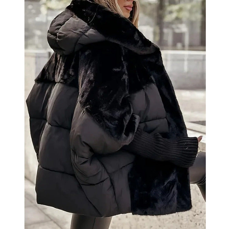 Camille Cannes | Veste puffer oversized pour femmes avec capuche en design patchwork